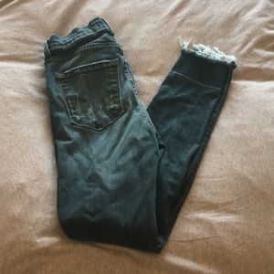 Kancan jeans from the buckle